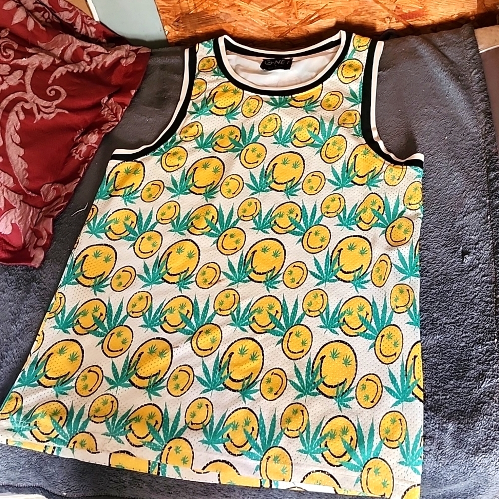 Large Emoji Weed Leaf Tank Top